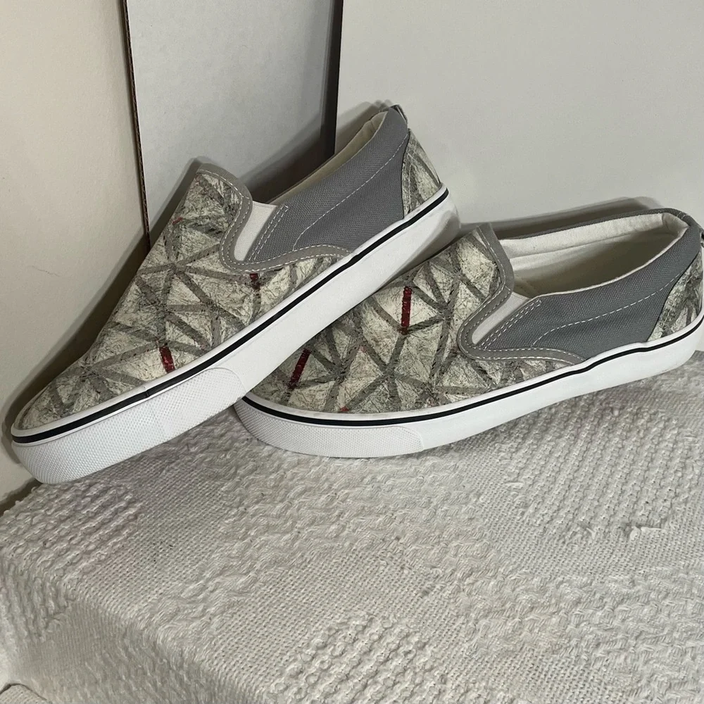 Geometric‎ Slip-On Sneakers